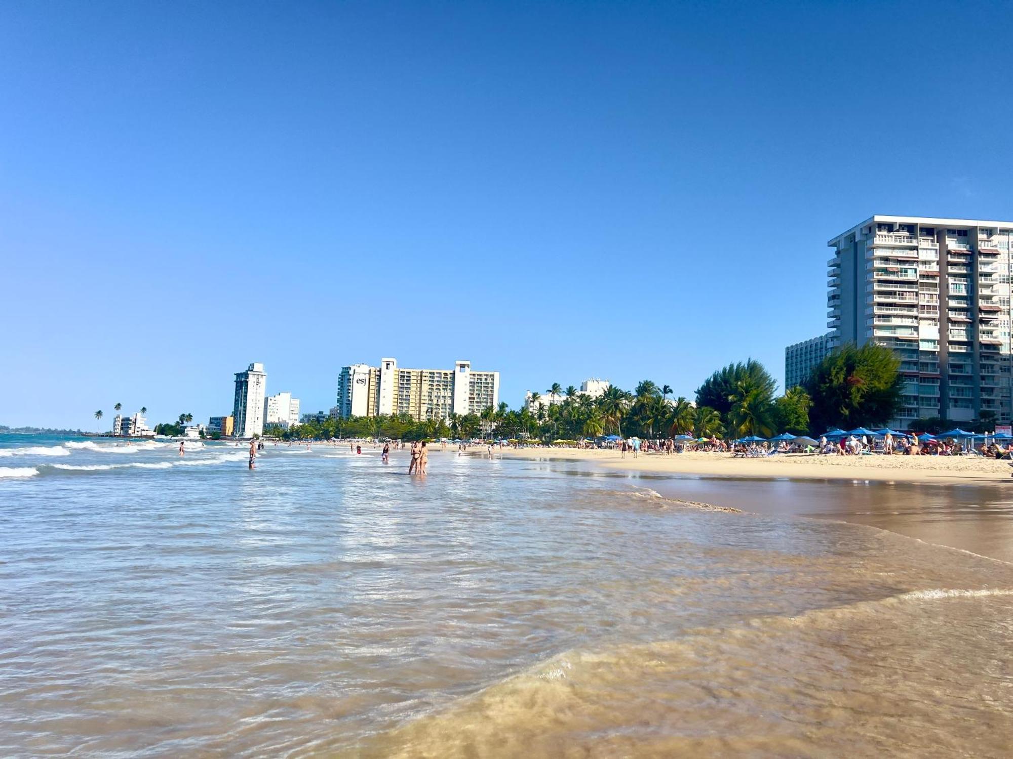 Beachfront Tropical Tantra Apartment Сан-Хуан Екстер'єр фото